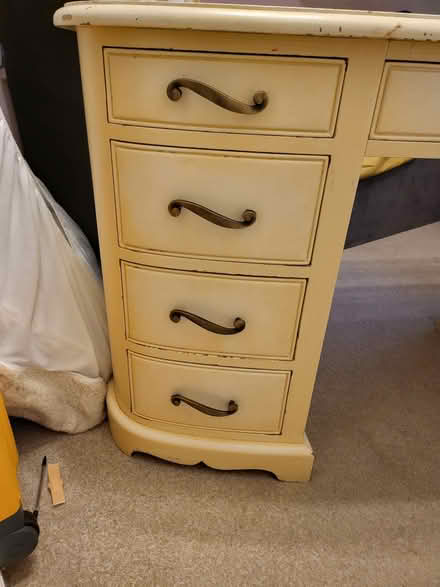 Photo of free Dressing table (Cheylesmore CV3) #4
