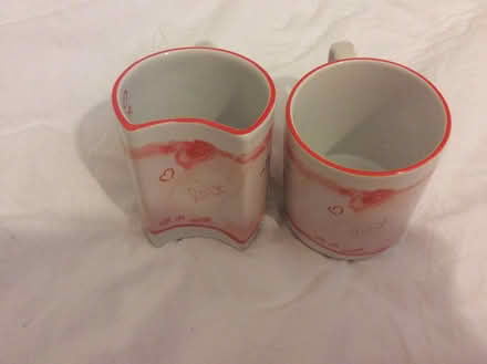 Photo of free Love Mugs (Fernhurst GU27) #1