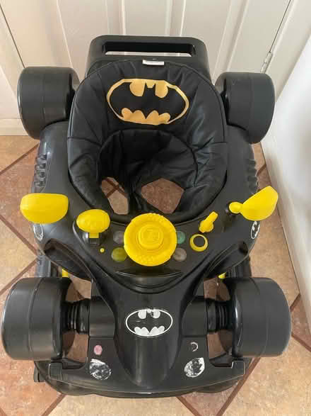 Photo of free Batman Seated Walker (Tewin, AL6) #1