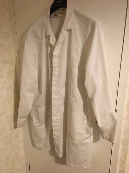 Photo of free Labcoat XL (Codicote SG4) #1