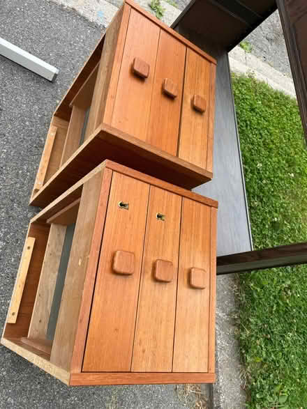 Photo of free Curb alert for fan, cabinet (Richmond hill) #2