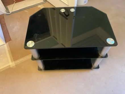 Photo of free TV stand (Twickenham TW1 (St Margarets)) #2