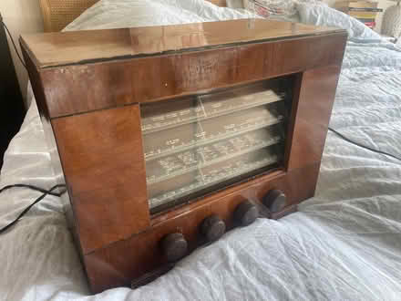 Photo of free Vintage HMV radio (s Ealing W5) #1