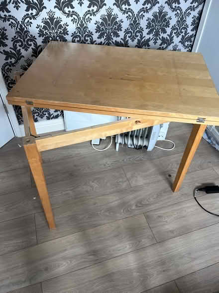 Photo of free Extending Craft table (OX9) #2