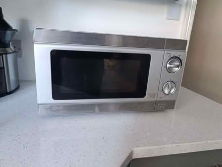 Photo of free Compact Microwave Oven (Great Yarmouth NR30) #1