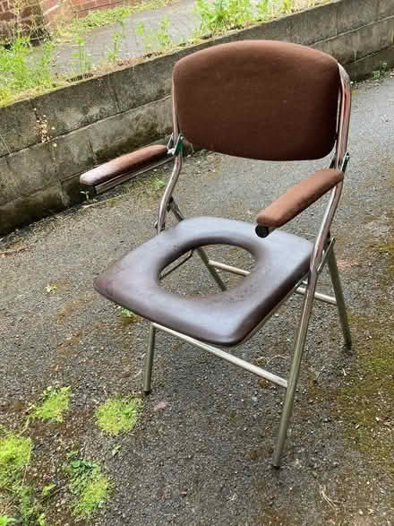 Photo of free Commode - (Hyson Green NG1) #4