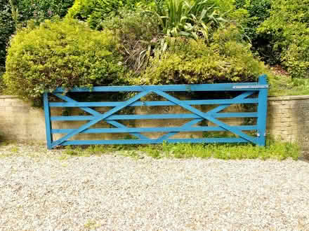Photo of free 5 bar gate (Buckskin RG22) #1