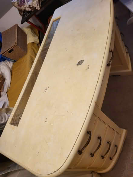 Photo of free Dressing table (Town End Farm SR4) #4