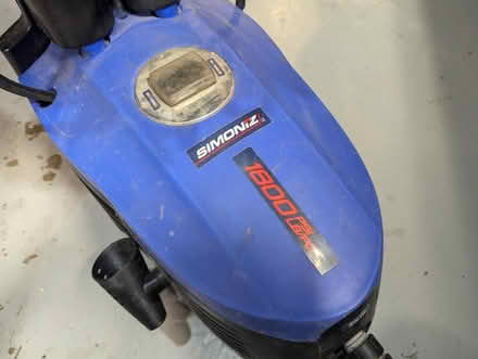 Photo of free Simoniz 1800 PSI Pressure Washer (Brant and QEW) #2