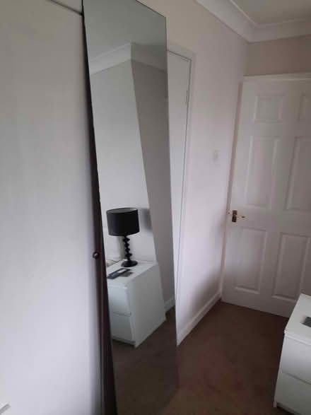 Photo of free Mirror (Kings Caple HR1) #1