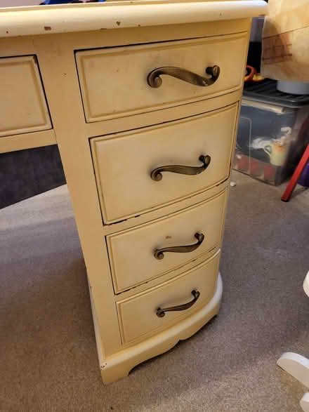 Photo of free Dressing table (Cheylesmore CV3) #3