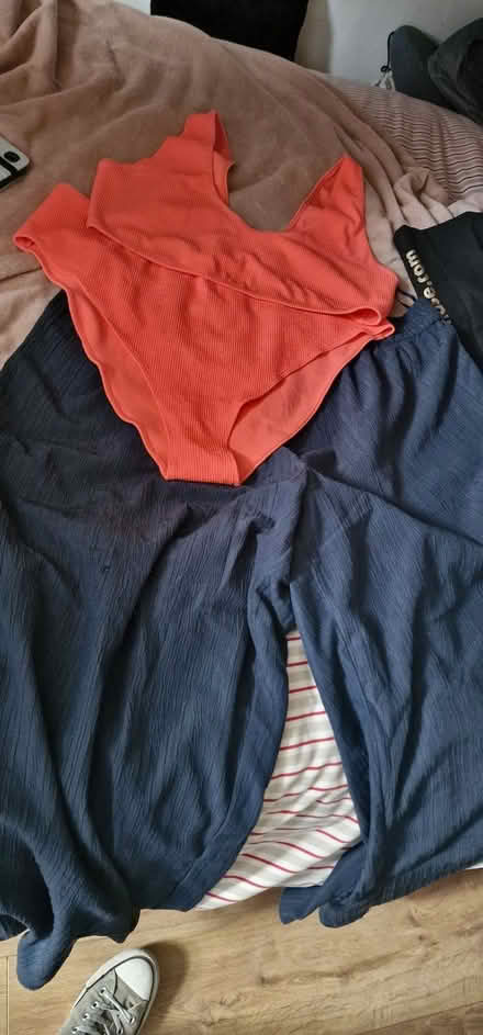 Photo of free Clouths size 3x /24 (Tooting SW17) #1