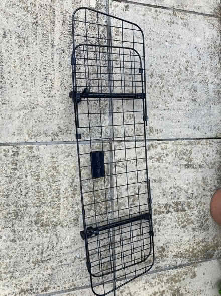 Photo of free Brand new dog guard for car (Tilehurst RG31) #2