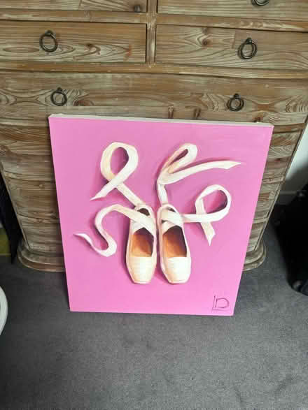 Photo of free Canvas picture (Wallington SM6) #1