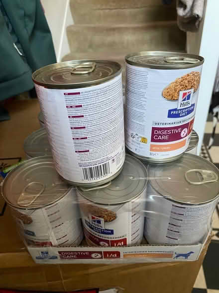 Photo of free Hill prescription diet 14 tins (West Ewell Epsom KT19) #1