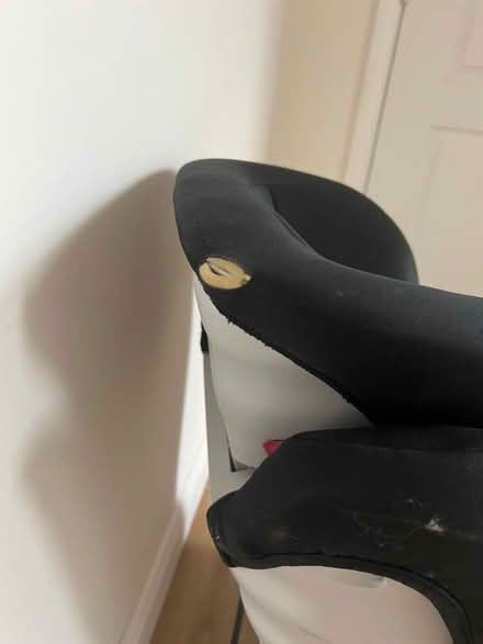 Photo of free Britax Romer iso fix child’s car chair (Goffs Oak EN7) #4