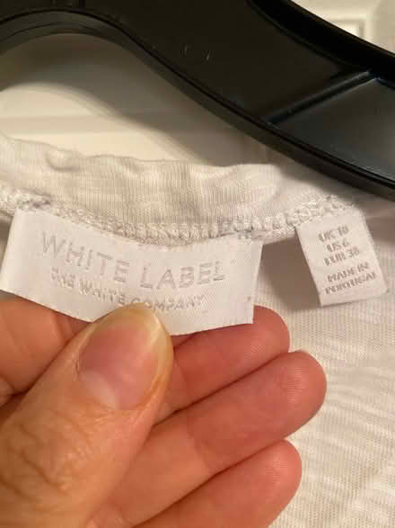 Photo of free T-shirt White label (UB10) #2