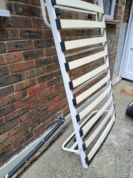 Photo of free Single Trundle bed frame (Coulsdon CR5) #1