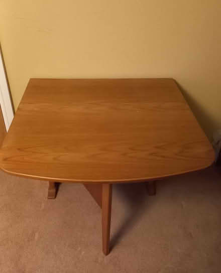 Photo of free Folding Dining Table (Horton-by-Malpas SY14) #1