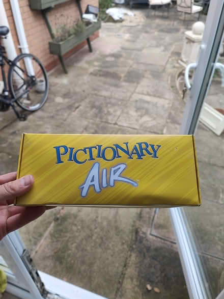 Photo of free “Pictionary Air” - smartphone game (Southport PR9) #1