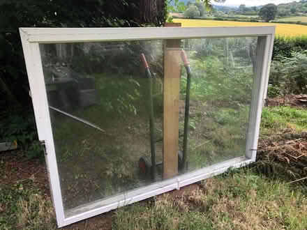 Photo of free Window (Bucknell SY7) #1