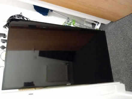 Photo of free 55 inch flat screen (AB22) #1