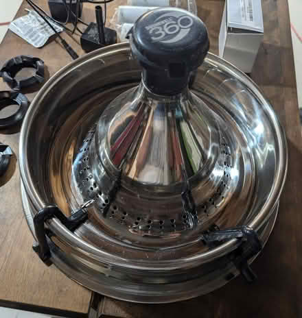 Photo of free Drinkwell Stainless 360 Fountain (Brant and QEW) #2
