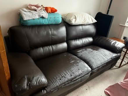 Photo of free 2 sofas (TW7) #1