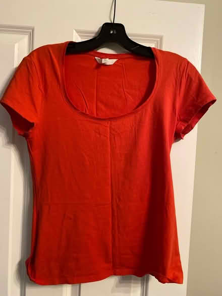 Photo of free T-shirt H&M (UB10) #1