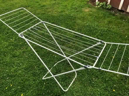Photo of free Clothes airer stand (IP8) #3