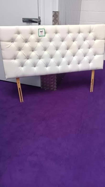 Photo of free 5ft kingsize headboard (Hailsham) #2