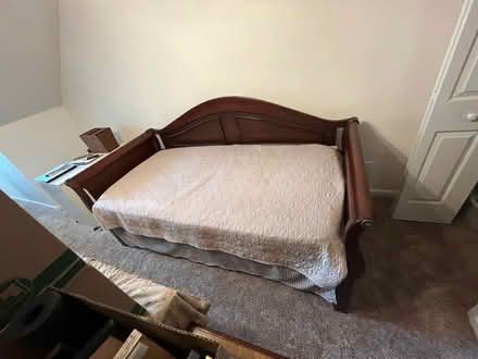 Photo of free Day bed- sleigh style (Roswell) #2