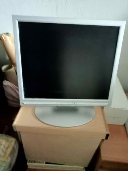 Photo of free Computer screen (Kendal LA9) #1
