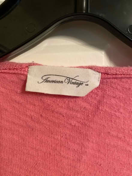 Photo of free T-shirt S size (UB10) #2