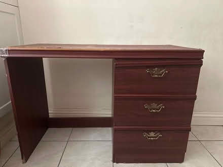 Photo of free Desk (bicester OX26) #1