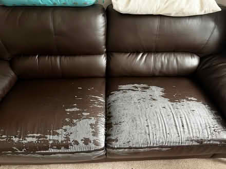 Photo of free 2 sofas (TW7) #2