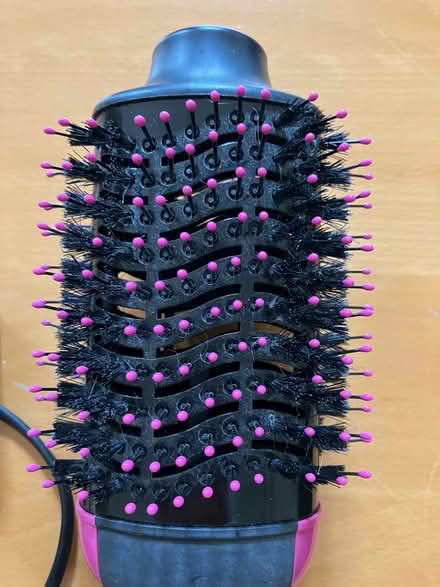 Photo of free Revlon One Step Volumiser Classic Hair Styler (Canonbury N1) #3
