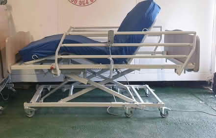 Photo of free Electric bed (TN14) #4