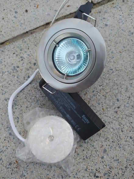 Photo of free Halogen spotlight (Henley-on-Thames RG9) #1