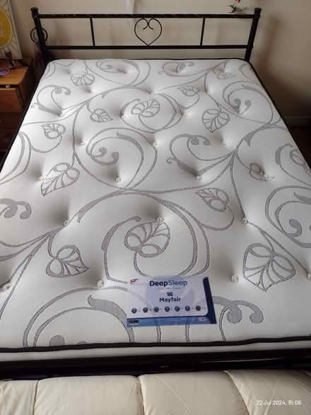 Photo of free Double mattress like new (Southport PR9) #3