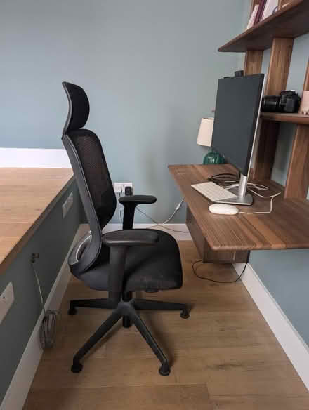 Photo of free Office chair (Bethnal Green E2) #1