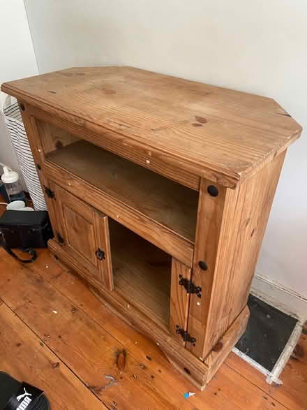 Photo of free TV Stand/Unit (NR47QD) #2