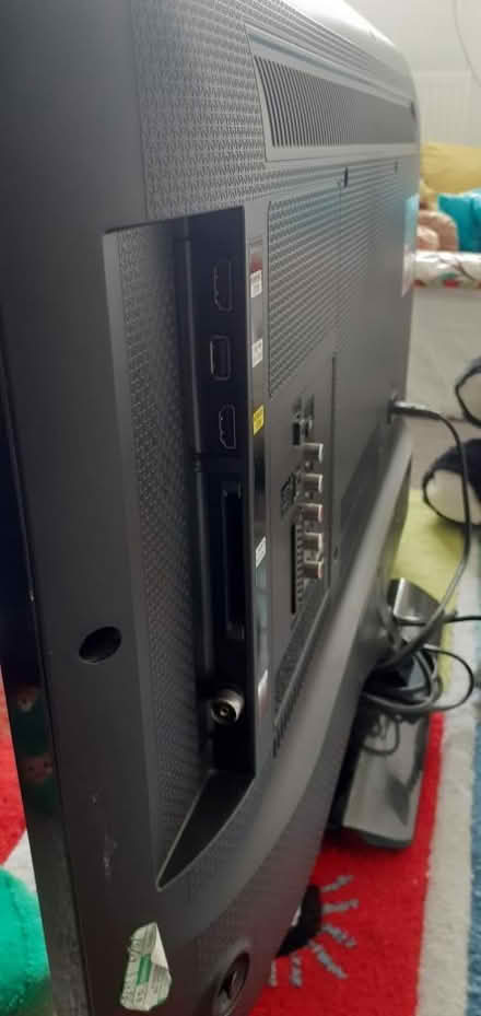Photo of free Samsung TV (Sighthill) #2