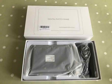 Photo of free Digital photo frame (Toddington) #1