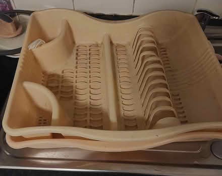 Photo of free Plastic dish rack (South Norwood) #1