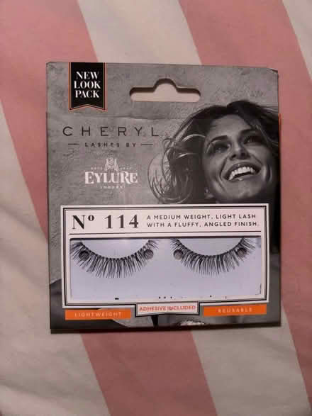 Photo of free Cheryl Eyelure lashes (Carshalton SM5) #1