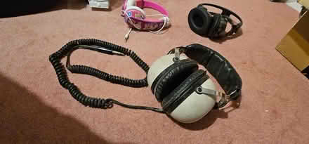 Photo of free 3 Old headphones_spares or repair (Jericho OX1) #3