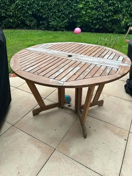 Photo of free Garden table (Felbridge RH19) #1