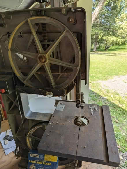 Photo of free Craftsman 12" Band Saw (Meeker Hollow) #1