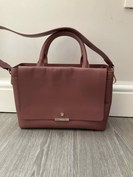 Photo of free Modalu Shoulder/Handbag (Lavender Hill SW11) #1
